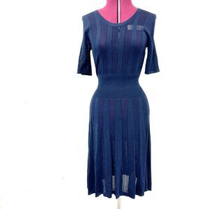BCBGMaxazria Kory Navy Blue Knite Dress, no underlining M